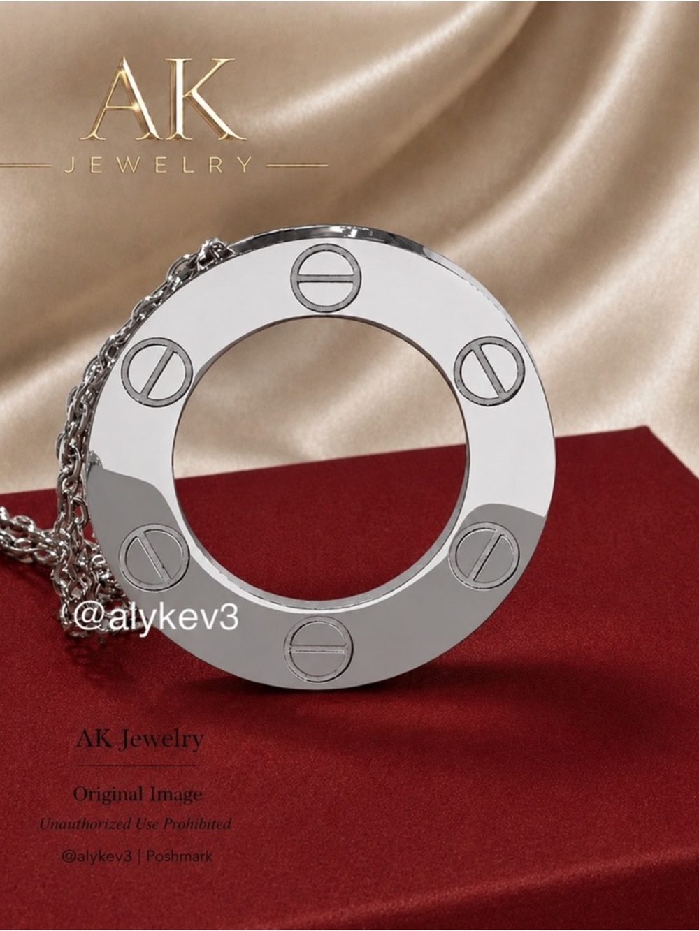 💎18k LUXURY Necklace Round Titanium Silver 18” Chain Circle